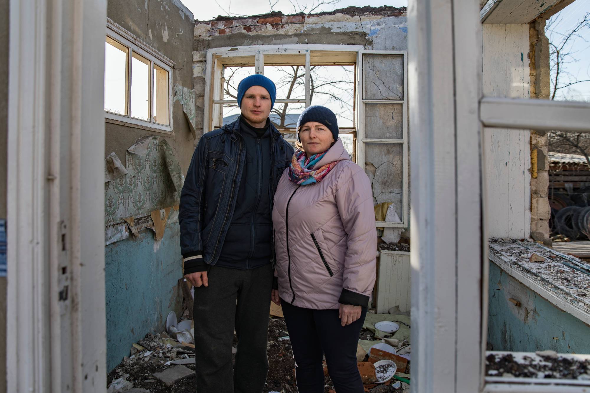Ukraine Family In Remains Of Damaged Home Vinnytsia