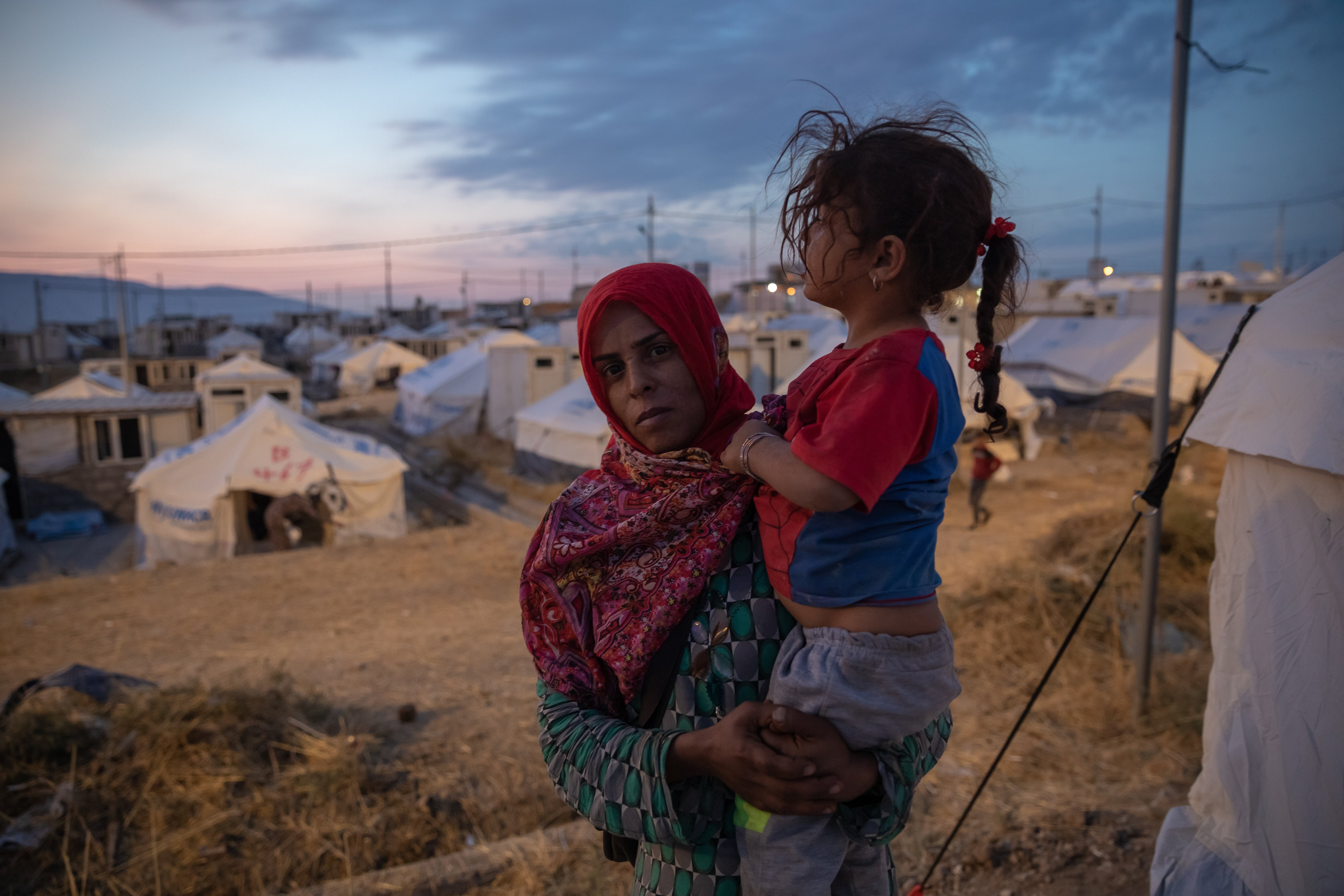 Iraq_UNHCR-provides-aid-and-shelter