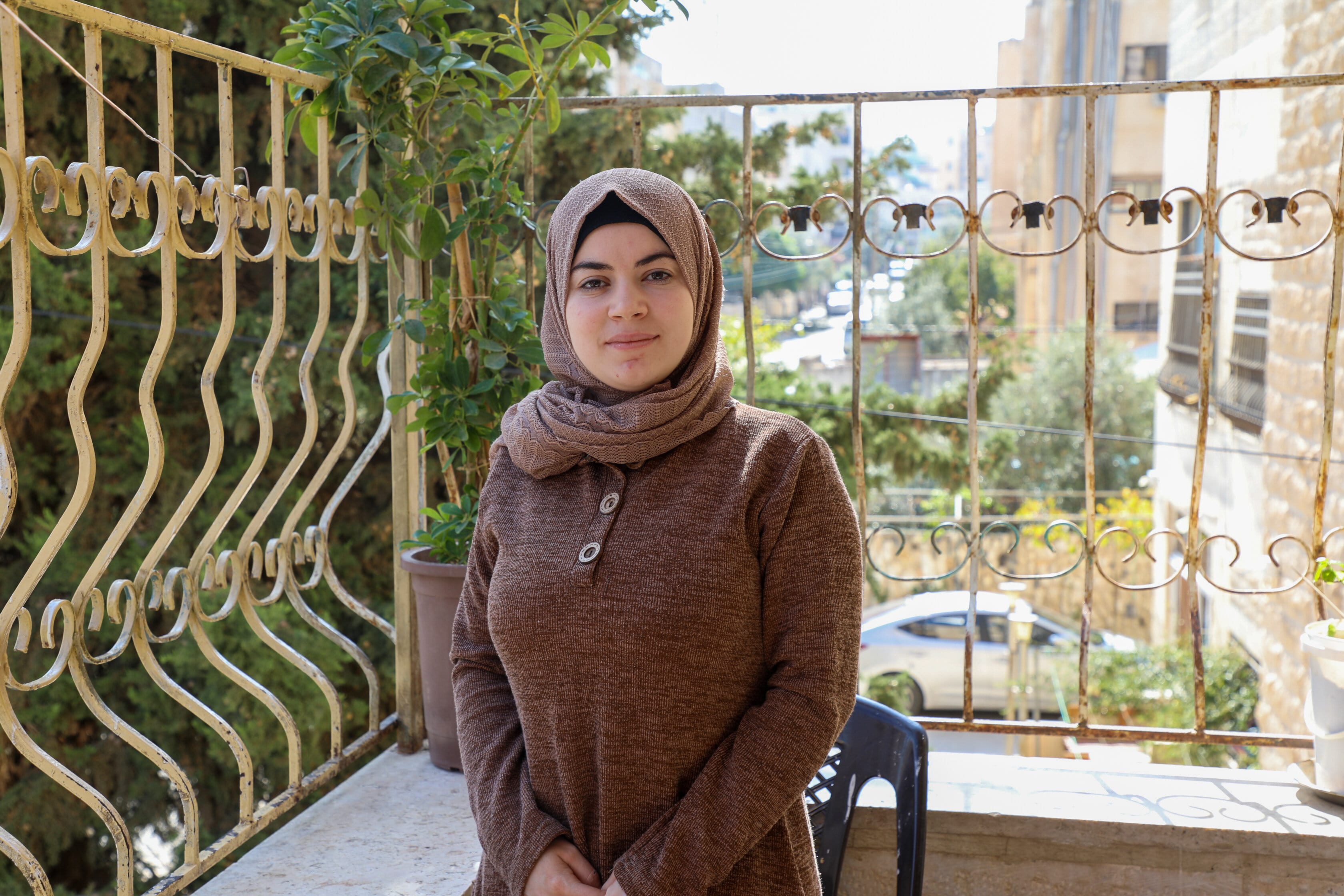 Jordan_woman-cash-assistance